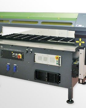 Contento Digitaldrucklösungen Maschinenpark: Roland-Drucker